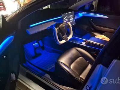 Usata Tesla Model 3 RWD 235 kW (320 CV) 2022 Bianco Berlina