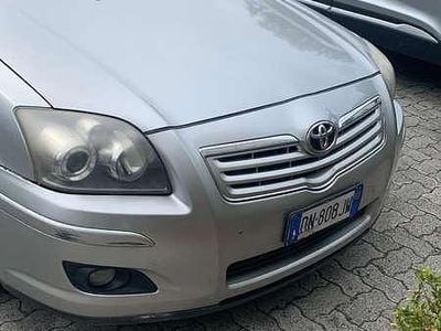 Usata Toyota Avensis Sol 90 CV (66 kW) 2008 Station wagon