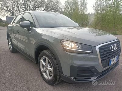 Usata Audi Q2 Business 116 CV (85 kW) 2019 Grigio SUV