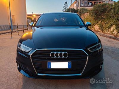 usata Audi A3 SPB 1.6 TDI 116 cv Sport 2017,Full LED,Blu