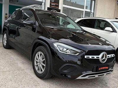 Nero Usata 2021 Mercedes GLA180 Executive SUV | 29.700 € (Buon prezzo)