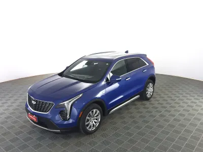 Usata Cadillac XT4 174 CV (127 kW) 2022 Wave blue SUV