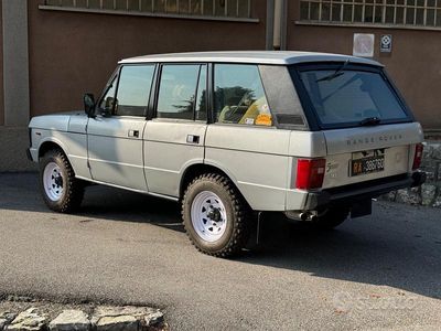 Usata Land Rover Range Rover 126 CV (92 kW) 1984 Grigio SUV