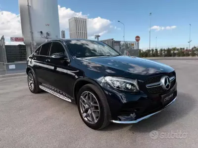 Usata Mercedes GLC250 Premium 204 CV (150 kW) 2018 Blu SUV