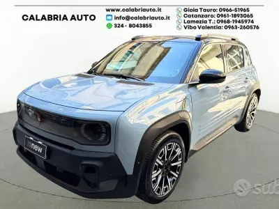 Nuova Renault R4 Komfort 77 kW (106 CV) 2025 Berlina