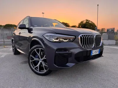 Usata BMW X5 M Sport 285 CV (209 kW) 2022 Grigio SUV