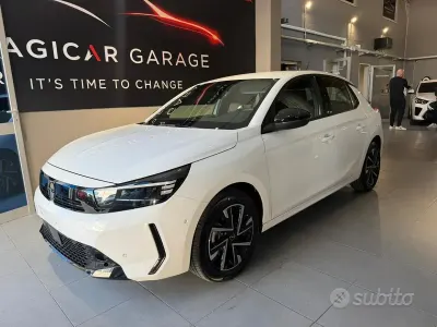 Usado Opel Corsa 101 HP (74 kW) 2025 Branco Citadino