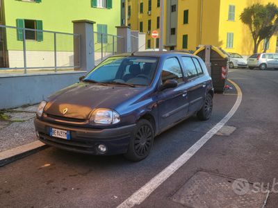 Renault Clio II