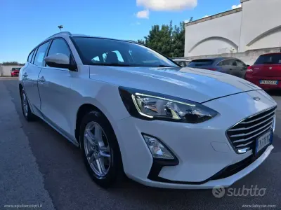 Usata Ford Focus ST-Line 120 CV (88 kW) 2019 Bianco Station wagon