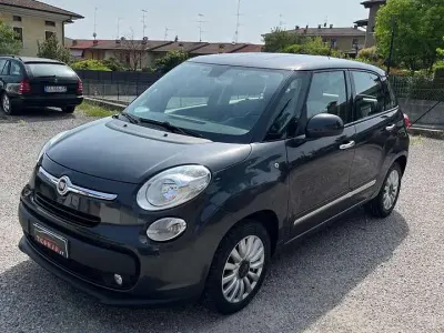 Usata Fiat 500L Lounge 105 CV (77 kW) 2014 Nero Monovolume