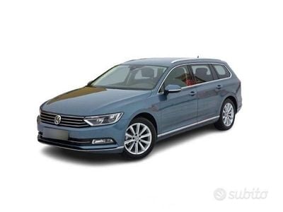 Usata VW Passat Highline 190 CV (139 kW) 2015 Blu Station wagon