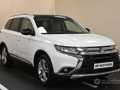 Usata Mitsubishi Outlander 150 CV (110 kW) 2016 Bianco SUV