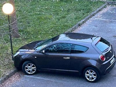 Usata Alfa Romeo MiTo 105 CV (77 kW) 2013 Marrone Utilitaria