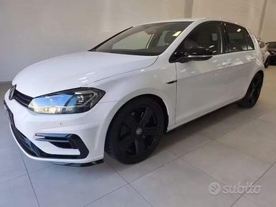Usado VW Golf VII R 310 CV (228 kW) 2018 Blanco Berlina