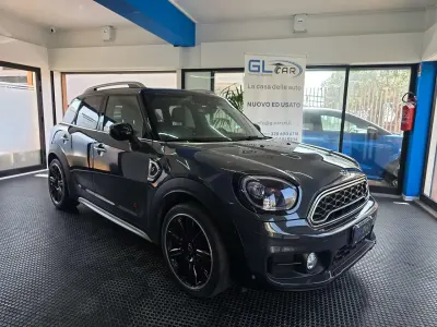 Begagnad Mini Cooper SD Countryman 190 HK (139 kW) 2017 Grå SUV