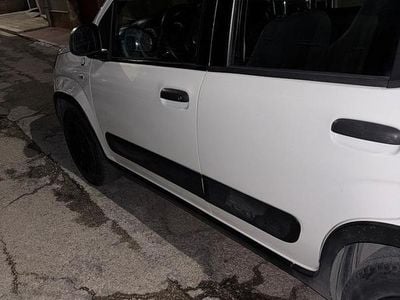 Usata Fiat Panda Cross Cross 69 CV (50 kW) 2019 Bianco Utilitaria