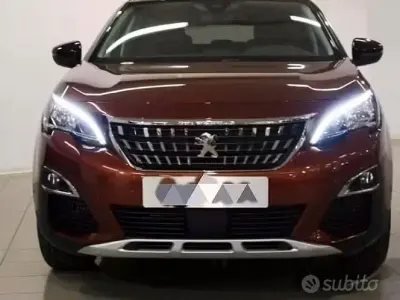 Usata Peugeot 3008 131 CV (96 kW) 2018 SUV
