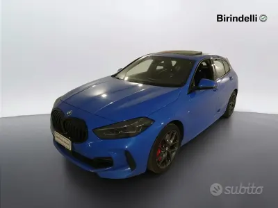 Usata BMW 118 M Sport 150 CV (110 kW) 2024 Misano blu metallic Utilitaria