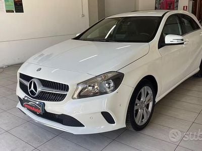 Usata Mercedes A180 Premium 110 CV (80 kW) 2016 Bianco Berlina