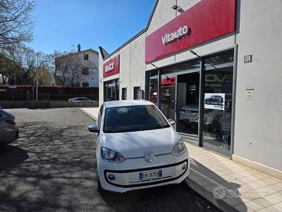 Usata VW up! Highline 75 CV (55 kW) 2012 Bianco Utilitaria