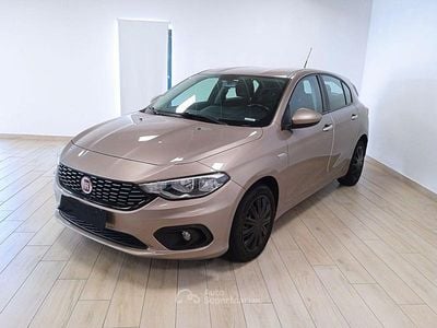 Usata Fiat Tipo Easy 120 CV (88 kW) 2017 Beige Utilitaria