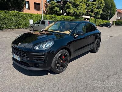 Porsche Macan S