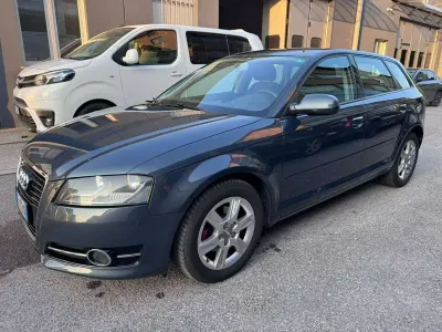Usata Audi A3 Ambition 105 CV (77 kW) 2010 Grigio Utilitaria