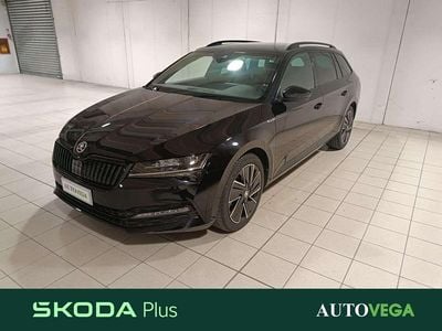 Nero / pastello Usata 2022 Skoda Superb SportLine Station wagon | 32.100 € (Cara)