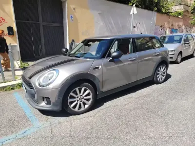 Usata Mini One D Clubman 116 CV (85 kW) 2016 Grigio Station wagon