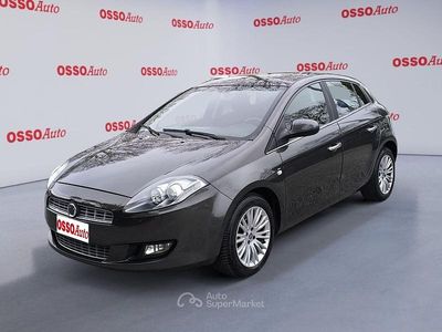 Usata Fiat Bravo 120 CV (88 kW) 2011 Gray Utilitaria