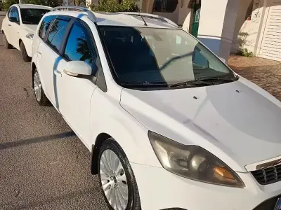 Usata Ford Focus Titanium 145 CV (106 kW) 2009 Station wagon