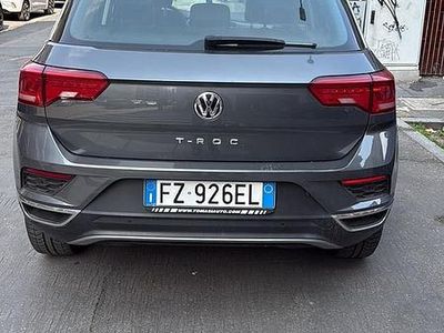 Usata VW T-Roc 150 CV (110 kW) 2019 Grigio SUV