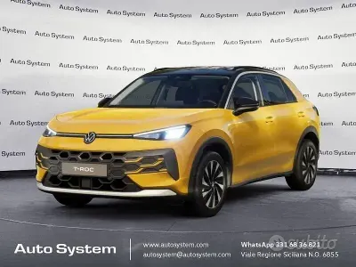 Nuova VW T-Roc Life 115 CV (84 kW) 2026 Giallo SUV