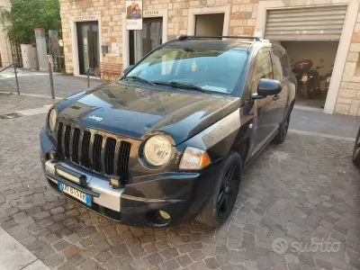 Usata Jeep Compass 140 CV (102 kW) 2008 Nero SUV