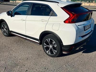 Usata Mitsubishi Eclipse Cross Instyle 163 CV (119 kW) 2020 Bianco SUV