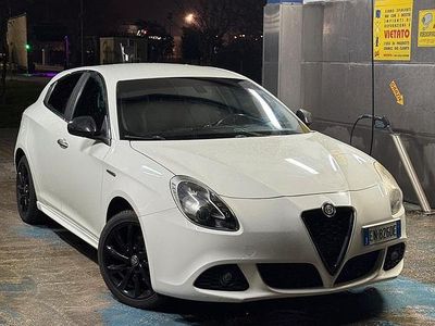 Usata Alfa Romeo Giulietta 120 CV (88 kW) 2012 Bianco Utilitaria
