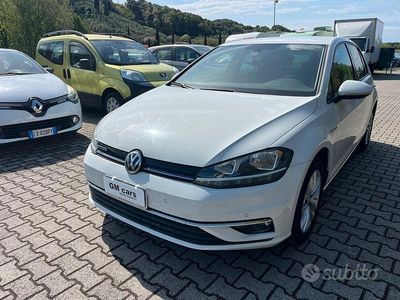 Usata VW Golf VII Executive 131 CV (96 kW) 2019 Bianco Station wagon