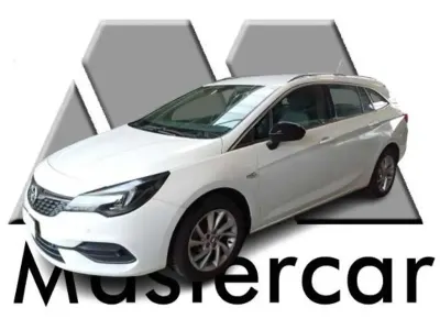 Usata Opel Astra Business Elegance 122 CV (89 kW) 2022 Bianco Utilitaria
