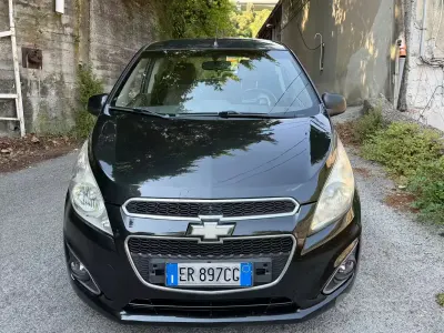 Begagnad Chevrolet Spark 68 HK (50 kW) 2013 Svart Halvkombi
