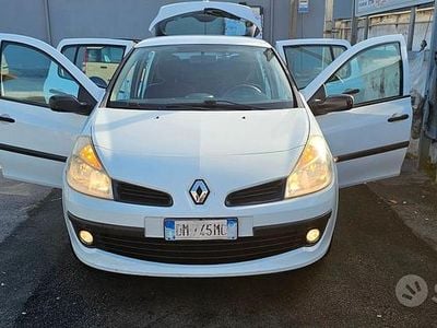 Renault Clio II