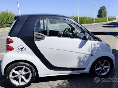Usata Smart ForTwo Coupé 54 CV (39 kW) 2012 Bianco Coupé