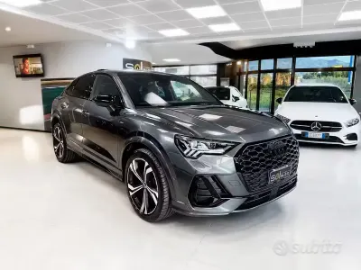 Usata Audi Q3 Sportback 150 CV (110 kW) 2024 Grigio SUV