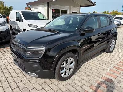 Usata Jeep Avenger Altitude 100 CV (73 kW) 2024 Nero SUV