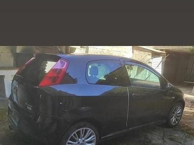 Usata Fiat Grande Punto 90 CV (66 kW) 2008 Nero Utilitaria