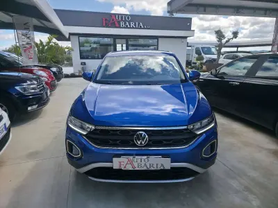 Usata VW T-Roc Business 110 CV (80 kW) 2022 Azzurro SUV