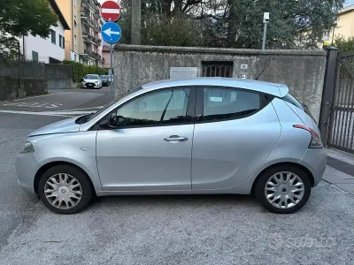 Usata Lancia Ypsilon