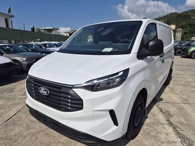 Nuova Ford Transit Custom Trend 136 CV (100 kW) 2025 Frozen white Furgone