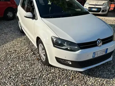 Käytetty VW Polo Trendline 60 HP (44 kW) 2016 Valkoinen Sedan