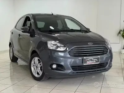 Usata Ford Ka Plus Titanium 86 CV (63 kW) 2016 Grigio Utilitaria