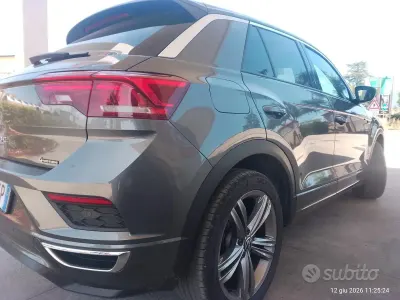 Usata VW T-Roc R 150 CV (110 kW) 2021 Grigio SUV